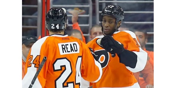 Wayne Simmonds återvänder till Philadelphia Flyers för att tillkännage pensionsceremonin